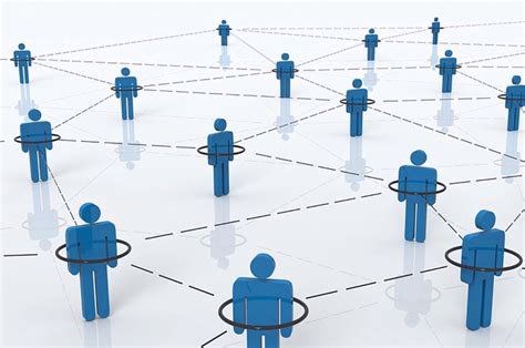 Building Trust in P2P Cryptocurrency Transactions
